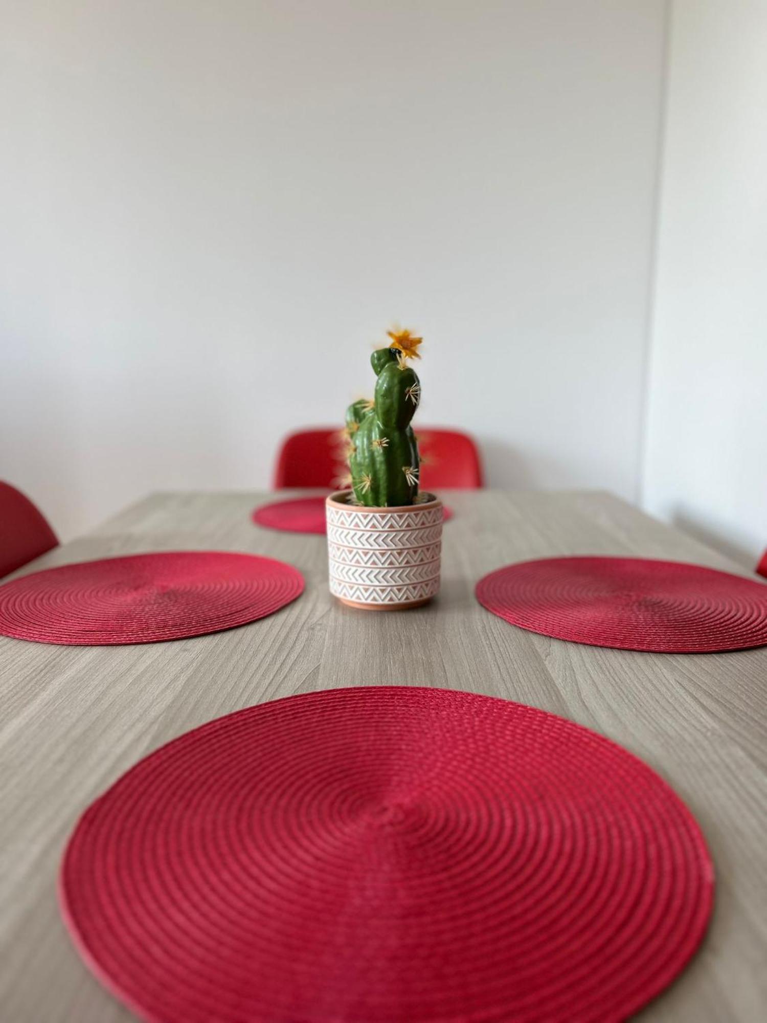Summit Stay Apartment Bucharest Luaran gambar