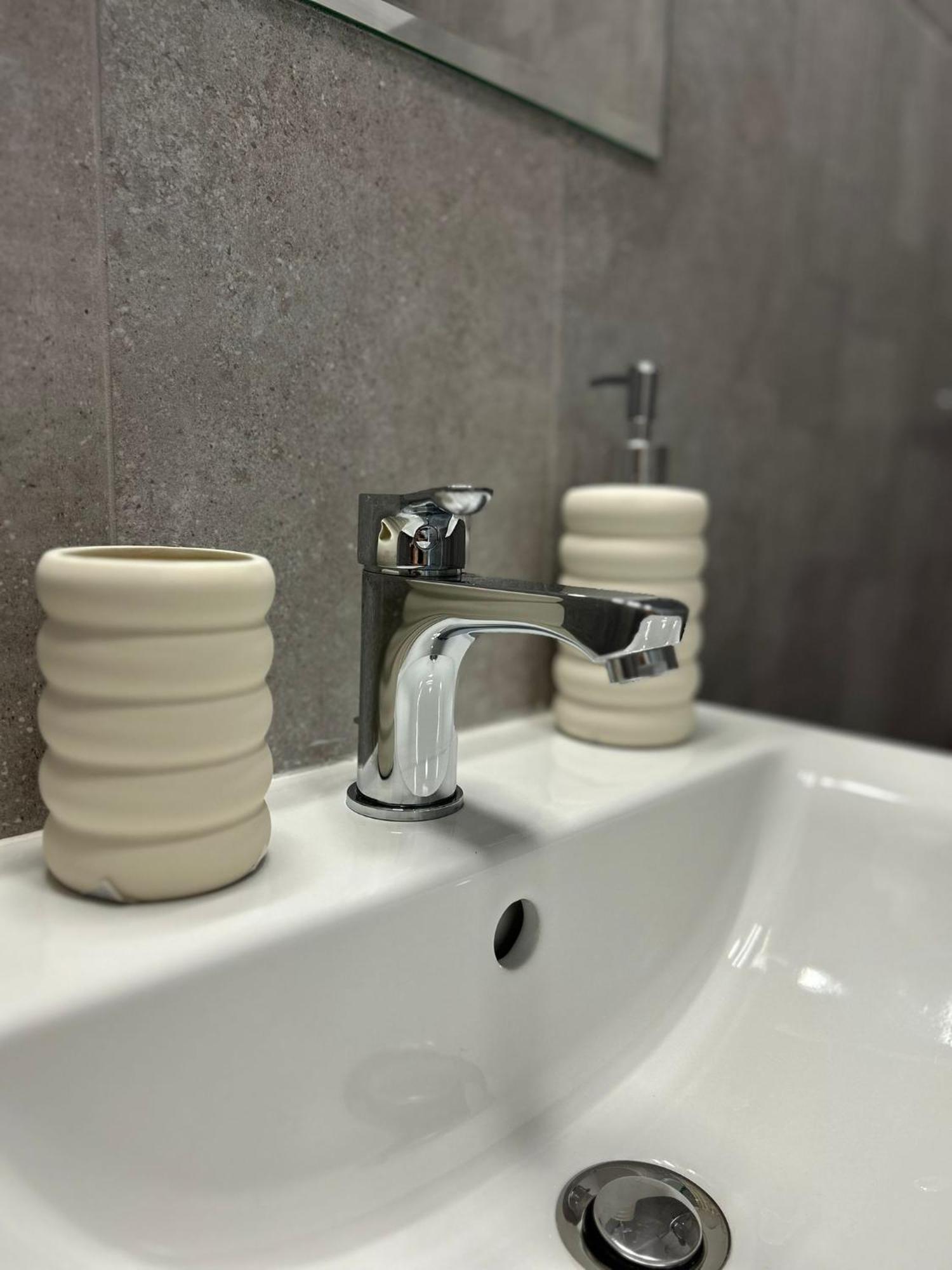 Summit Stay Apartment Bucharest Luaran gambar